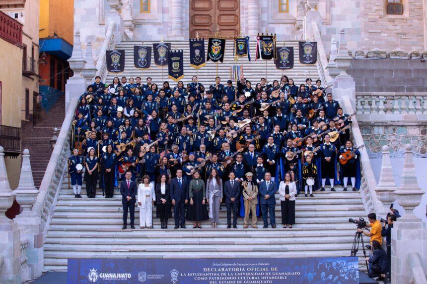 Gobernadora declara Estudiantina de la Universidad de Guanajuato Patrimonio Cultural Intangible