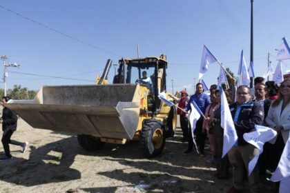 Gobierno municipal amplía carriles en La Antorcha para aliviar tráfico