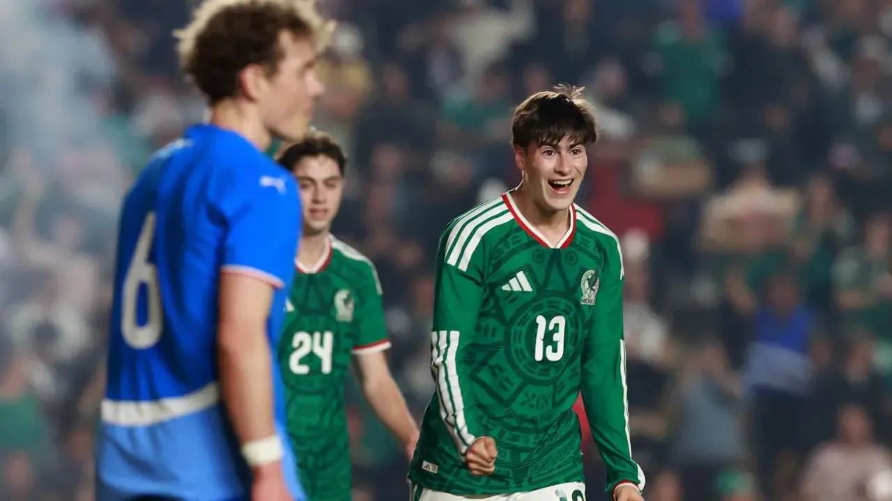 González lidera la goleada de México ante Islandia