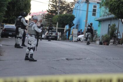 Joven herido por disparos en Los Olivos, Lima