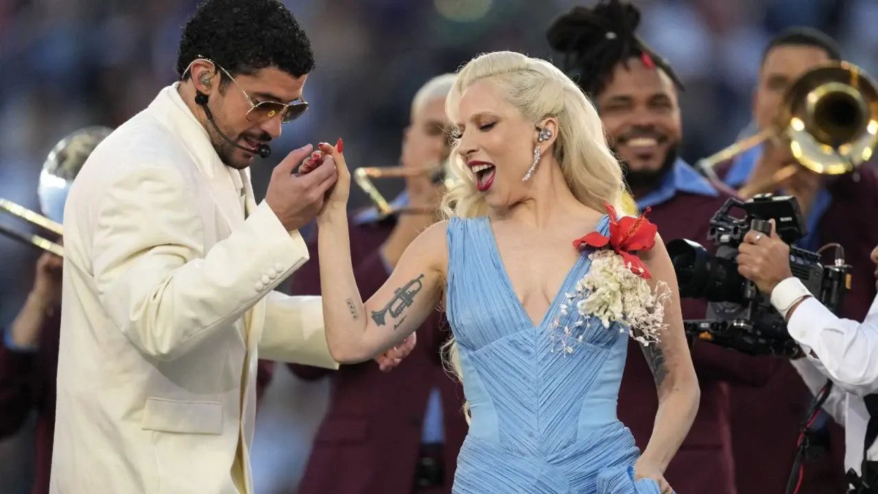 Lady Gaga agradece a Bad Bunny tras participar en el Super Bowl