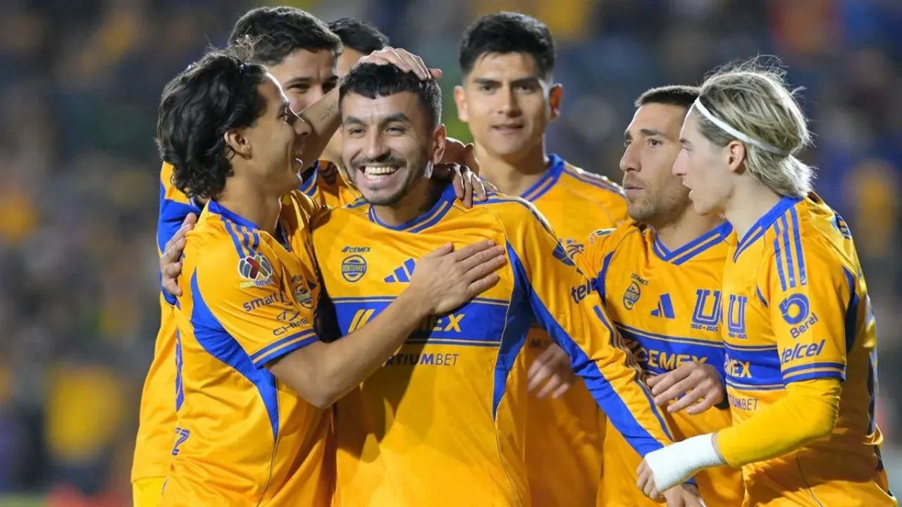 Los Tigres golean a Santos y alcanzan el subliderato