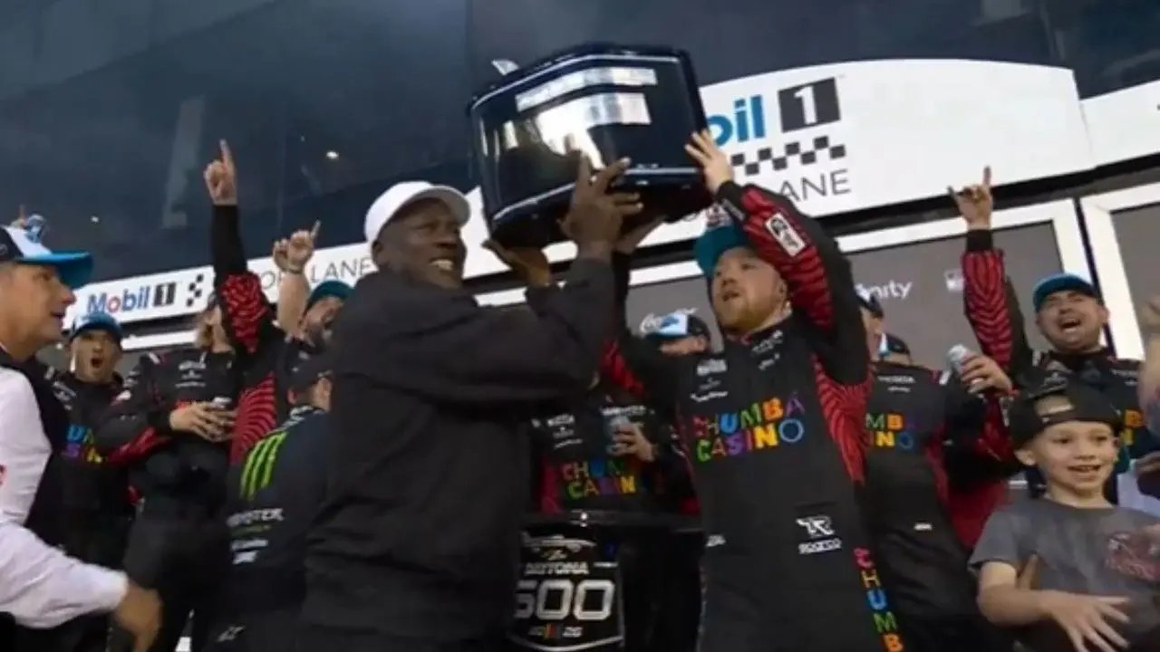 Michael Jordan: su equipo gana las 500 Millas de Daytona