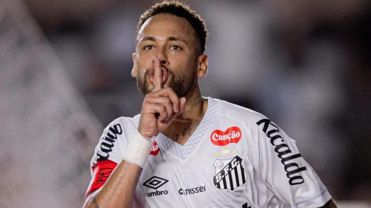 Neymar marca doblete con Santos y dedica baile a Vinícius
