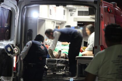 Riña vecinal deja varios heridos por disparos en León, Guanajuato