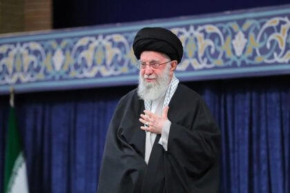 Teherán: Alí Jameneí, líder supremo iraní que concentra poder desde 1989