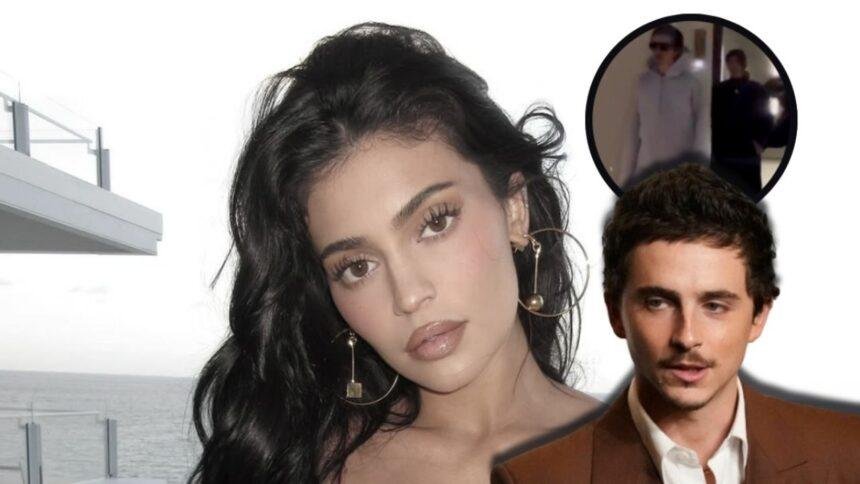 Timothée Chalamet visto saliendo de hotel en París con actriz