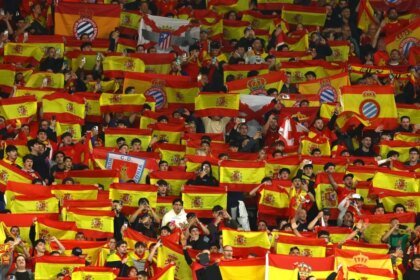 Aficionados españoles corean cántico racista en amistoso ante Egipto