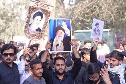 Autoridades indias cortan internet para contener protestas por muerte de Alí Jamenei