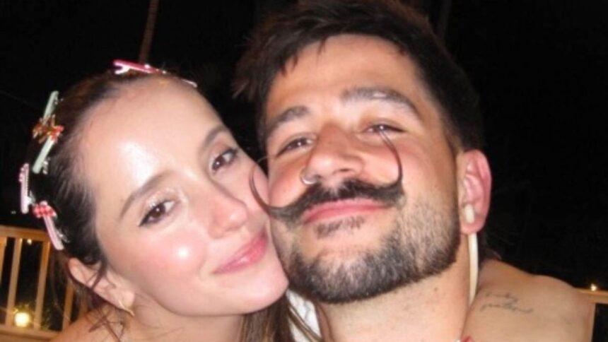 Camilo y Evaluna encuentran objetos únicos en venta de garaje