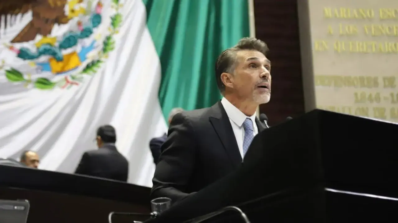 CDMX: Sergio Mayer expulsado de reality tras pedir licencia como diputado