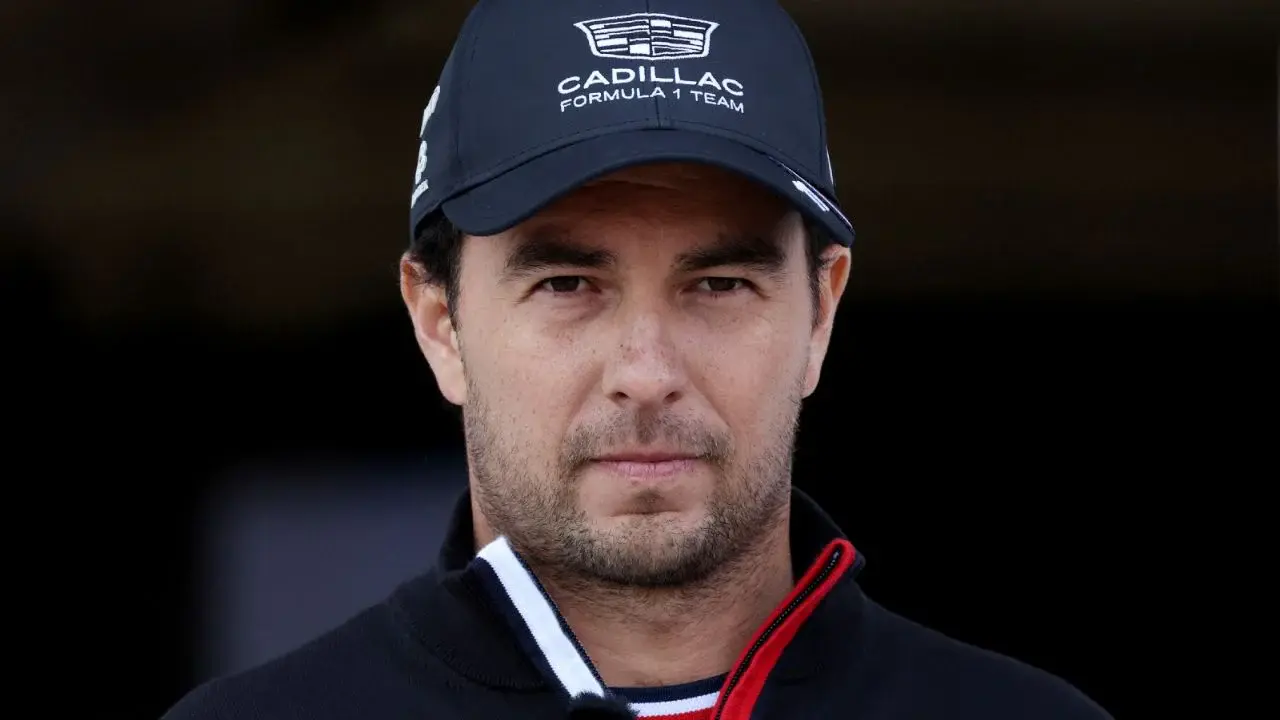 Checo Pérez apunta a sus primeros puntos con Cadillac antes del parón