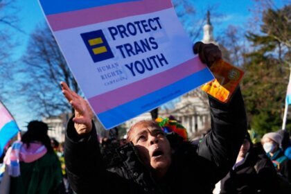 Comité Olímpico Internacional exige prueba genética; solo mujeres biológicas competirán