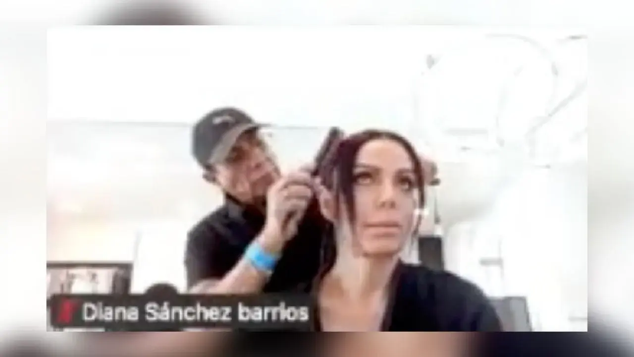 Diputada vota peinada y maquillada en sesión del Congreso de la CDMX