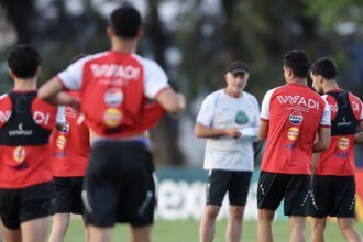 DT de Irak pide apoyo mexicano para el repechaje ante Bolivia