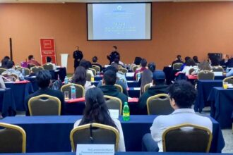 Escuadrón Antiextorsión capacita a ciudadanos de León en prevención del delito