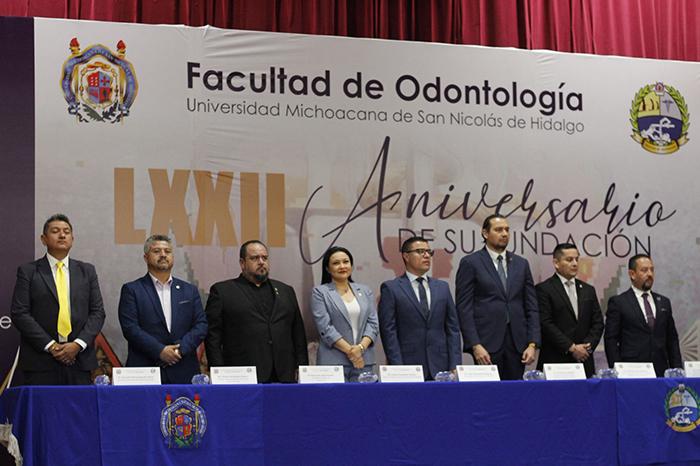 Facultad de Odontología de la UMSNH en Morelia, referente nacional