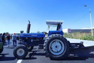 Gobierno local inicia diálogo con transportistas y agricultores para evitar bloqueos