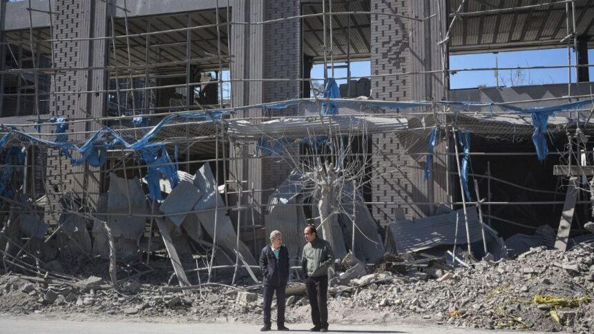 Israel bombardea edificio en Irán vinculado a sucesión de Jamenei