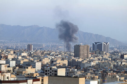 México evacuó 352 connacionales de Oriente Medio por conflicto en Irán