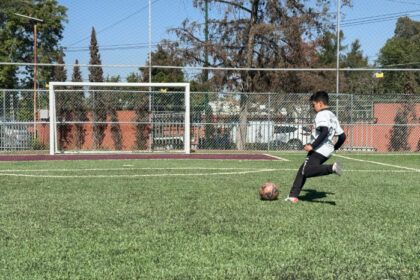 Michoacán instalará 48 canchas de fútbol 7 en 41 municipios