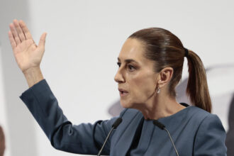 ONG de Ciudad de México critica gestión de Sheinbaum en 2025