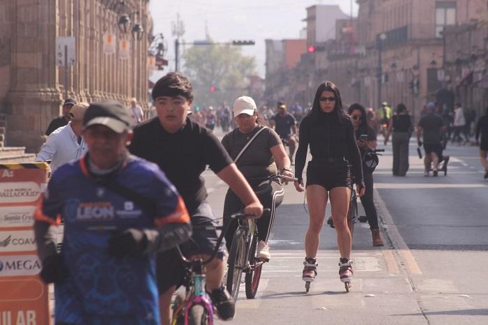 Paseo dominical en Morelia celebra 16º aniversario de la ciclovía