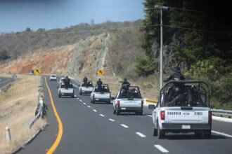 Refuerzan seguridad vial en carreteras de Michoacán por Semana Santa