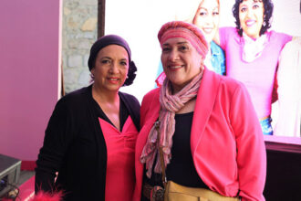 Sedebi otorga apoyo económico para proteger el futuro de mujeres con cáncer