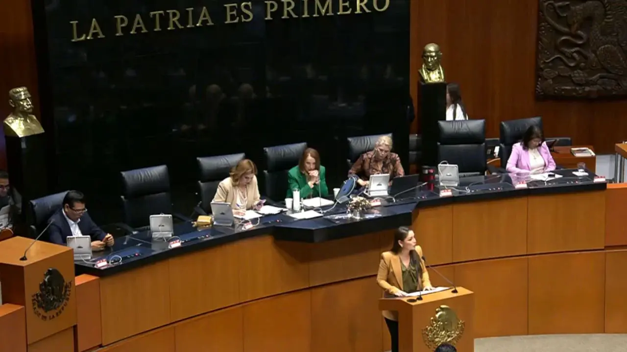 Senado valida reforma laboral de 40 horas y un día de descanso