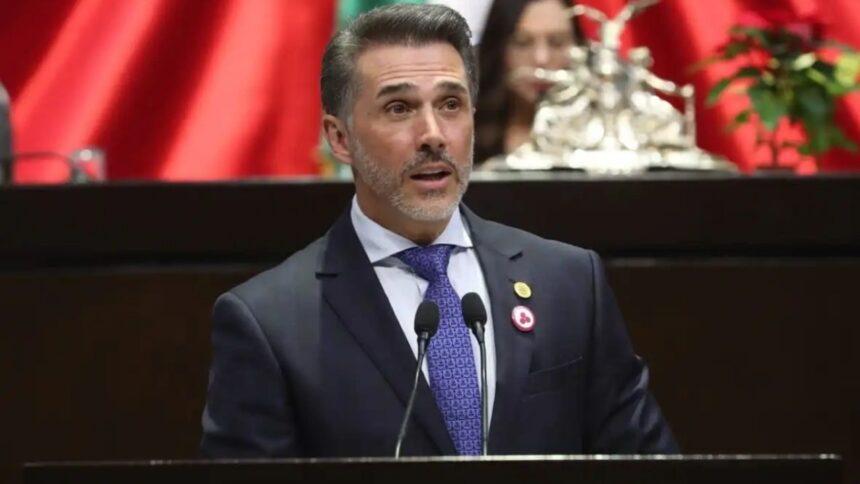 Sergio Mayer habría pactado su salida de La Casa de los Famosos