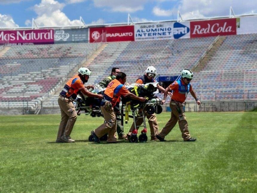 SUEG traslada en helicóptero a paciente con TCE severo para atención especializada