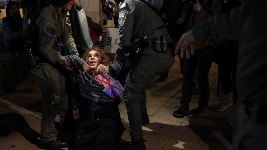 Tel Aviv: 13 detenidos durante protesta contra el conflicto en Irán