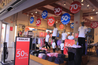 Tiendas de barrio en CDMX se preparan para impulsar el Mundial