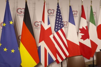 Washington: G7 estudia liberar reservas estratégicas de crudo para estabilizar mercado