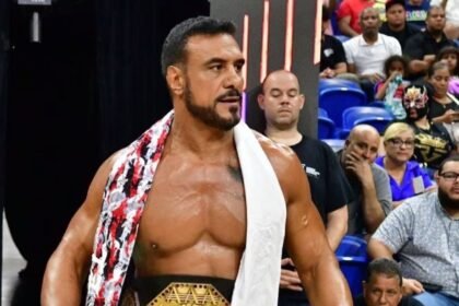 Alberto del Río reaparece en redes y anuncia su próxima pelea