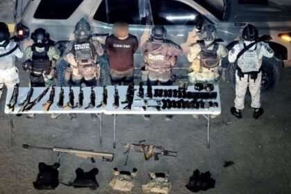 Aseguran 17 armas y cinco vehículos en Sinaloa durante operativos federales