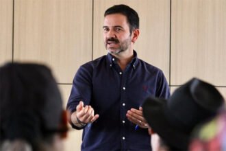 Ayuntamiento revocará licencias comerciales no regularizadas