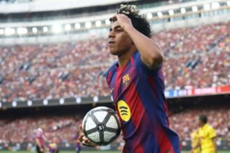 Barcelona golea al Espanyol y suma nueve puntos de ventaja en LaLiga