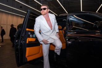 Canelo Álvarez provoca controversia con su opinión sobre la pobreza