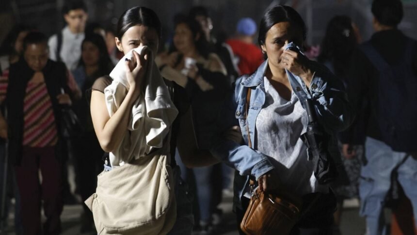 Caos y desorientación por obras en Metro de la Ciudad de México