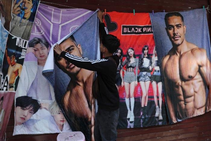 CDMX: ventas con imagen de García Harfuch aumentan tras captura del Mencho