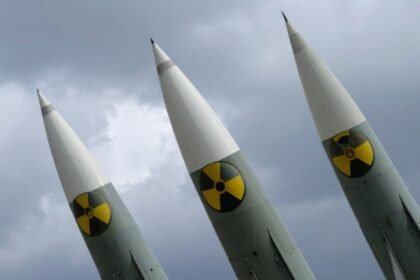 Ciudad de México: alerta aumento del arsenal nuclear mundial a 9.000 ojivas