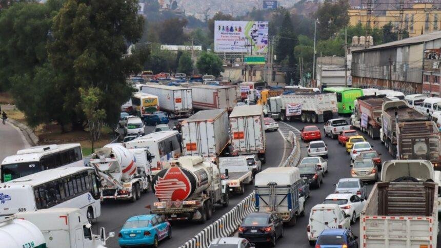 Ciudad de México: Gobierno de Sheinbaum descarta motivos para megabloqueo de transportistas