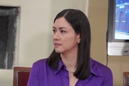 Consejera del INE enfatiza la obligación de partidos de postular mujeres.