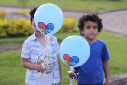 CRIT atiende niños con autismo; advierte evitar prejuicios y pide diagnóstico especializado