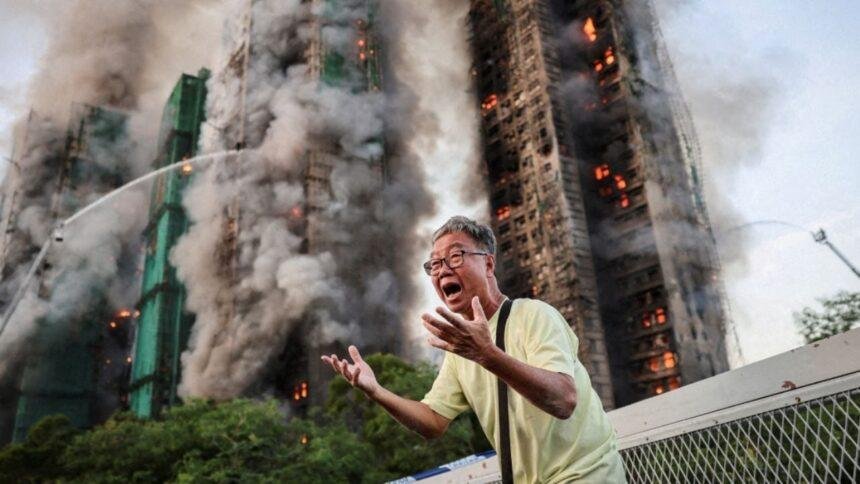 Damnificados de incendio devastador reintegran ruinas en Hong Kong