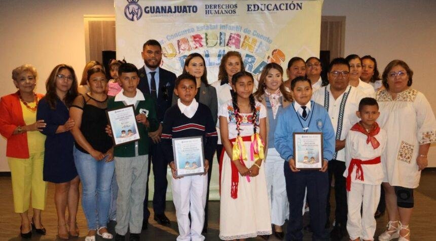 Dependencias reconocen a niñas y niños Guardianes de la Palabra