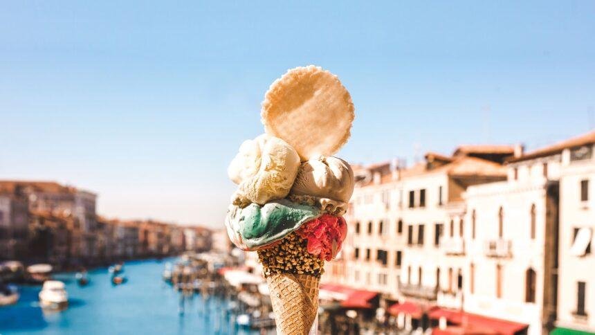 Descubre el Secreto: Gelato vs. Helado, ¿Qué los Hace Únicos?