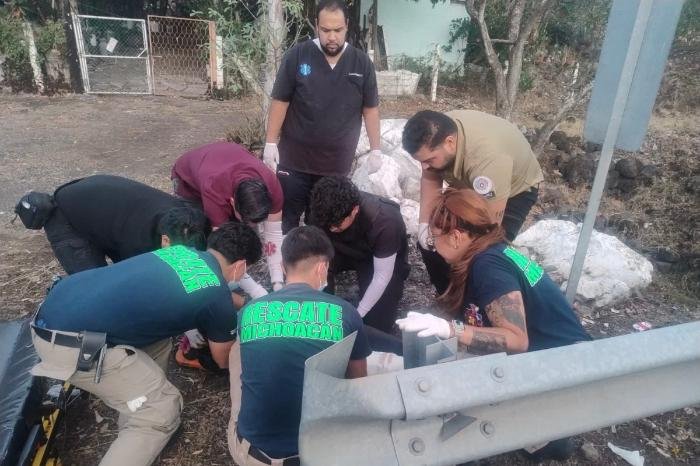 Dos jóvenes y un bebé resultan heridos en la ciudad